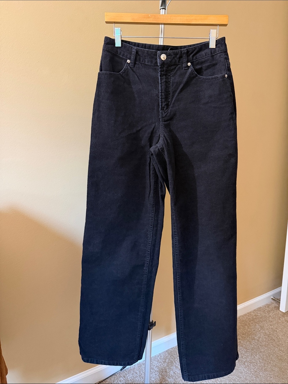 Classic Women’s Black Corduroy Jeans